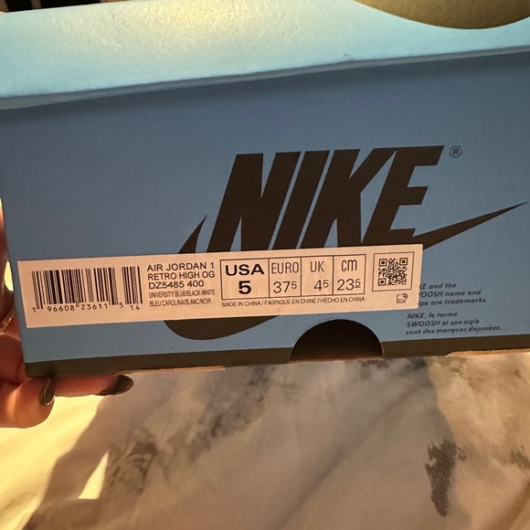 Jordan 1 UNC toe - Picture 2 of 3